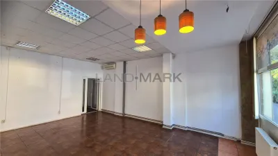 Spatiu comercial 70 mp , Simion Barnutiu, parcare in fata - foto 3