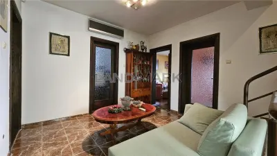 COMISION 0% CASA cu piscina pentru 2 familii Braytim Gospodarilor - foto 12