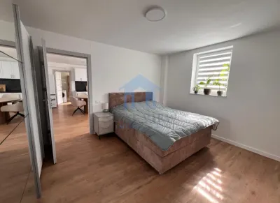 Apartament 2 camere, Europa - foto 1