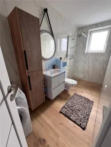 Apartament 2 camere, Europa - foto 2