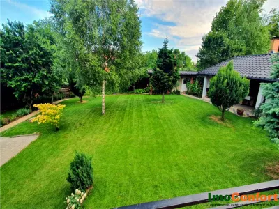 EXCLUSIV! Vila cu 3 niveluri si 1700mp teren in zona Miroslava - foto 9