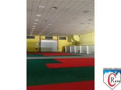 Spatiu pretabil sala evenimente, 2890mp - foto 3