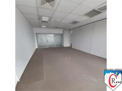 spatiu birouri ideal reprezentanta - foto 10