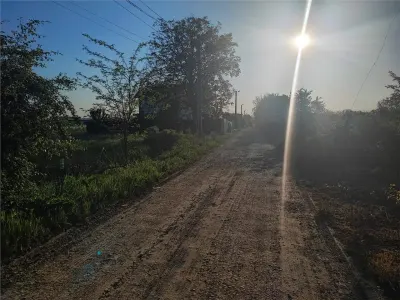 Teren intravilan in Tunari, de 1500 mp, pentru construcție vilă. - foto 3