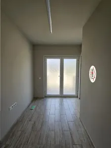 Spatiu comercial de inchiriat in cartierul Arhitectilor - foto 10