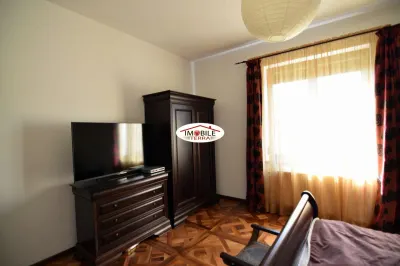 Doua case cu teren 800 mp, zona Trei Stejari - foto 6