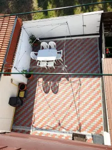 Apartament la vila cu terasa si curte proprie pe Cl. Cisnadiei - foto 14