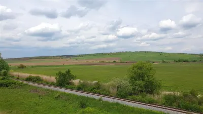 Teren de vanzare langa autostrada si calea ferata Sibiu zona Drotleff - foto 1