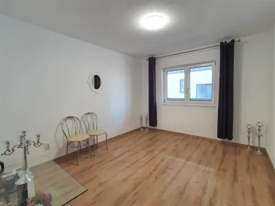 Apartament de lux mobilat etajul 1 Cisnadiei - foto 4