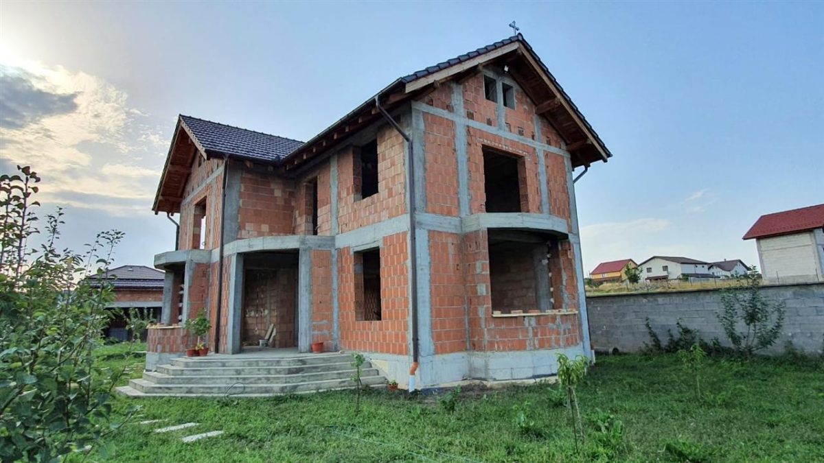 Casa cu 1200 mp teren, de vanzare pe Calea Cisnadiei - Sibiu