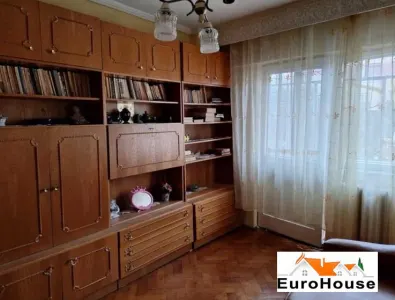 Apartament cu 3 camere de vanzare in Alba Iulia Cetate - foto 4