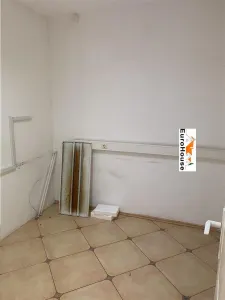 Spatiu de inchiriat in Alba Iulia - foto 3