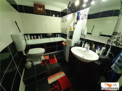 Apartament cu 4 camere de vanzare in Alba Iulia - foto 9