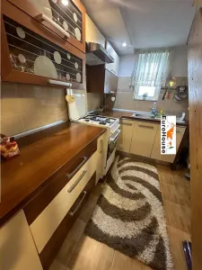 Apartament cu 3 camere la vila de vanzare in Alba Iulia - foto 11