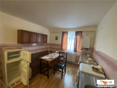 Apartament cu 2 camere de vanzare in Alba Iulia - foto 3