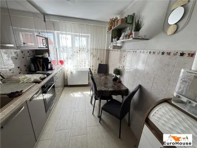 Apartament cu 5 camere de vanzare in Alba iulia - foto 6