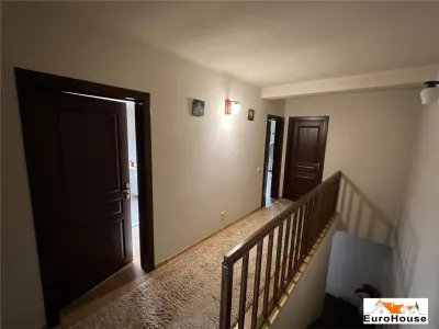 Casa tip duplex de vanzare in Alba Iulia zona Kaufland - foto 12