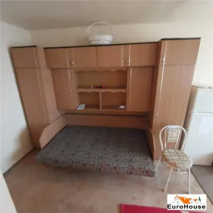 Garsoniera de inchiriat in Alba Iulia - foto 3
