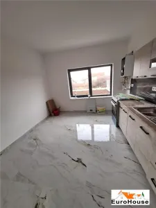 Casa pe un nivel de vanzare in Alba Iulia - foto 2