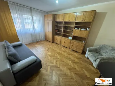 Apartament cu 3 camere de inchiriat in Alba Iulia Cetate - foto 1