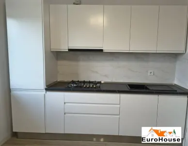 Apartament 3 camere, bloc nou, complet mobilat și utilat, cu parcare subterană  Alba Iulia, zona Cetate - foto 4