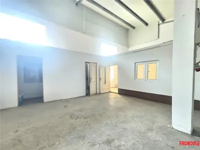 HALA RENOVATA, 364mp, PECO SERBANESTI - foto 5