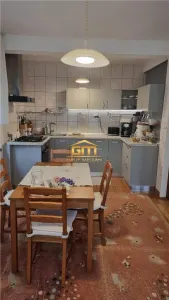 Casa in apropiere de Muzeul Satului - foto 8