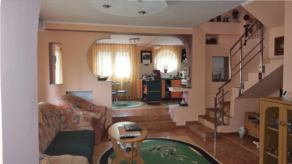 Casa Rm. Valcea - Ramnicu Valcea