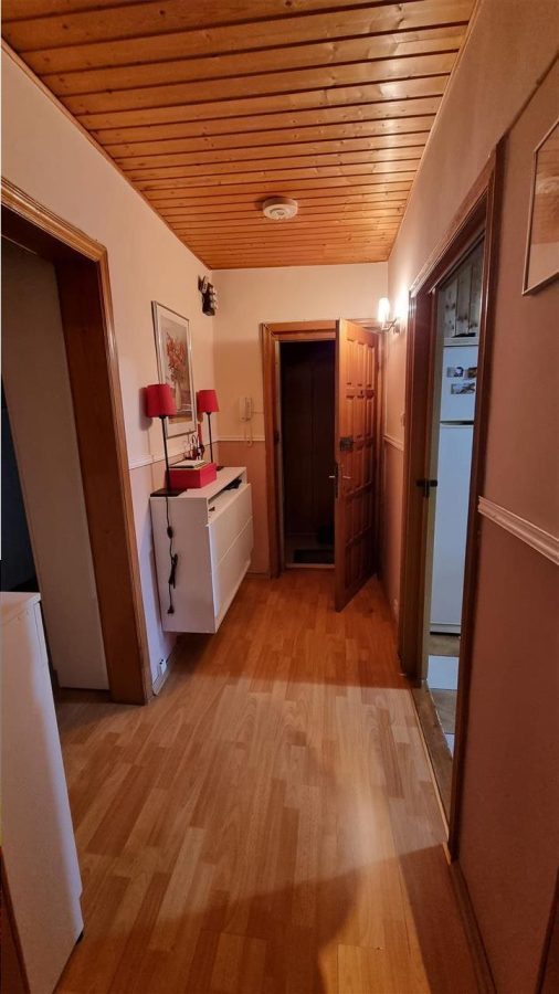 Ap.4 cam.,Nord (R-uri) - Ramnicu Valcea