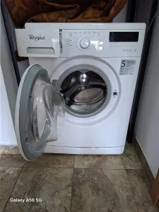 Apartament 3 camere, cu centrala proprie - foto 9