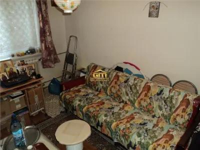 Apartament 2 cam, etaj 2, zona Nord, I-uri - foto 6