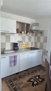 Casă de vanzare in Buda, Ramnicu Valcea - teren 1.295 mp - foto 8