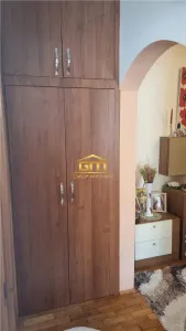Apartament 3 camere de vanzare - Ostroveni, zona Pieței, decomandat, 71,29 mp - foto 7