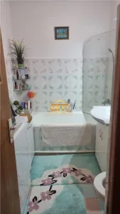 Apartament 3 camere de vanzare - Ostroveni, zona Pieței, decomandat, 71,29 mp - foto 10