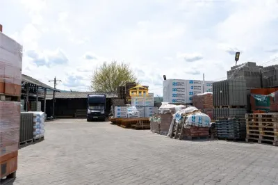 Spațiu comercial cu teren 1.860 mp și vad comercial format-Jiblea Veche, Călimănești - foto 7