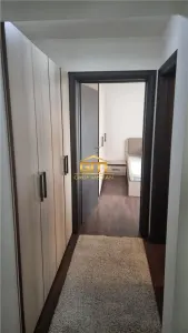 Apartament 3 camere de vanzare - zonă centrală, mobilat și utilat. - foto 7