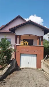 Casă de vanzare in Păușești-Măglași - panoramă deosebită, terase generoase și 1.011 mp de teren - foto 3