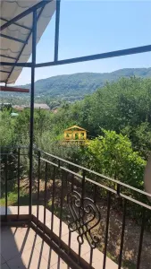 Casă de vanzare in Păușești-Măglași - panoramă deosebită, terase generoase și 1.011 mp de teren - foto 4