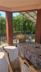 Casă de vanzare in Păușești-Măglași - panoramă deosebită, terase generoase și 1.011 mp de teren - foto 6