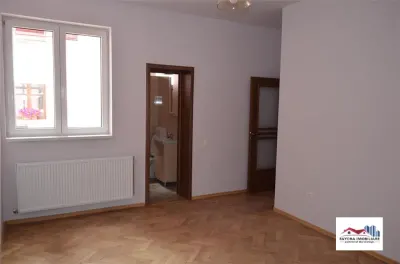 Spatiu de Inchiriat pentru Birouri Semicentral - foto 3