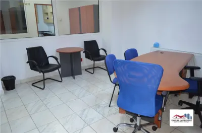 Spatiu pentru Birouri de Inchiriat in Zona Ultracentrala - foto 2