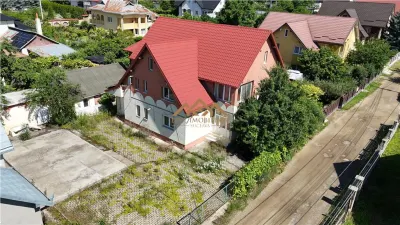 De vanzare | Casa individuala | 300mp - Suceava
