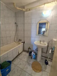 Apartament 3 camere, decomandat - zona Ghimbav - foto 5