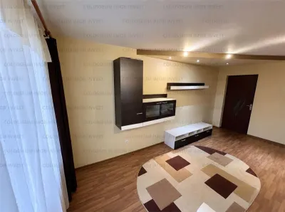 Apartament 3 camere, decomandat - zona Craiter - Brasov