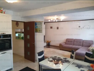 Apartament 4 camere, decomandate - zona Noua - Brasov