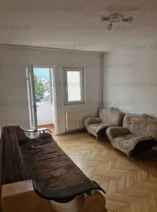 Apartament 2 camere, decomandat - zona Tractorul - foto 1