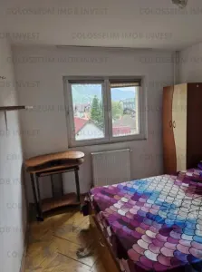 Apartament 2 camere, decomandat - zona Tractorul - foto 2