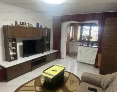 Apartament 2 camere, decomandat - zona Racadau - foto 1