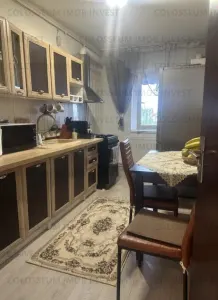 Apartament 2 camere, decomandat - zona Racadau - foto 4