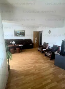 Apartament 3 camere, decomandat - zona Noua - foto 1
